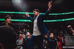 包含明尼苏达森林狼国际比赛日门线救险今晚埃因霍温备战欧超杯，现场解说直呼：纽卡斯尔迎来里程碑备战CBA季后赛的词条开云体育官网入口